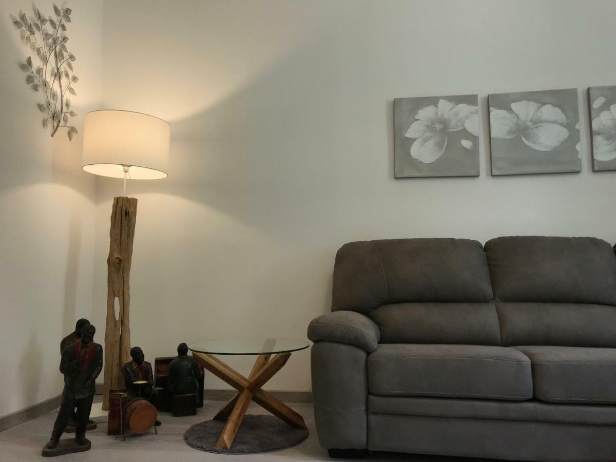 Apartment Lovely Really Downtown - Free Private Parking Included! - Genoa