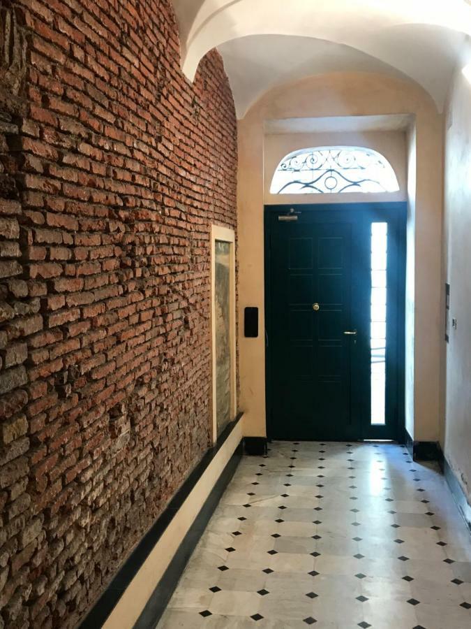 Lovely Really Downtown - Free Private Parking Included! - Apartment Genua