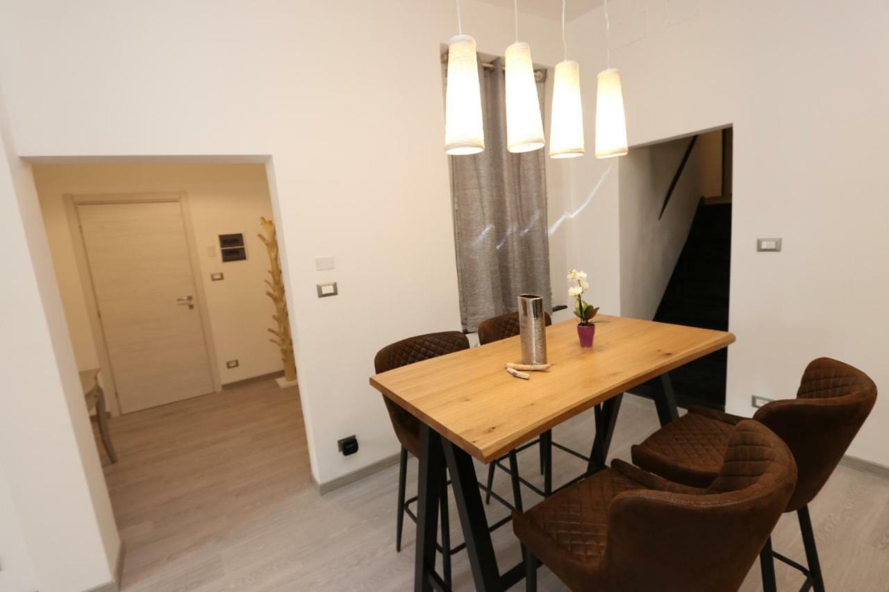 Lovely Really Downtown - Free Private Parking Included! - *